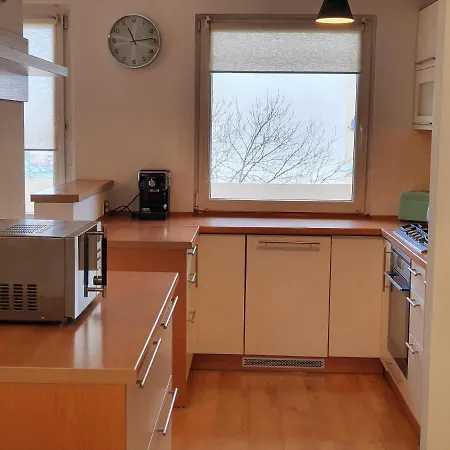 アパート Happy *