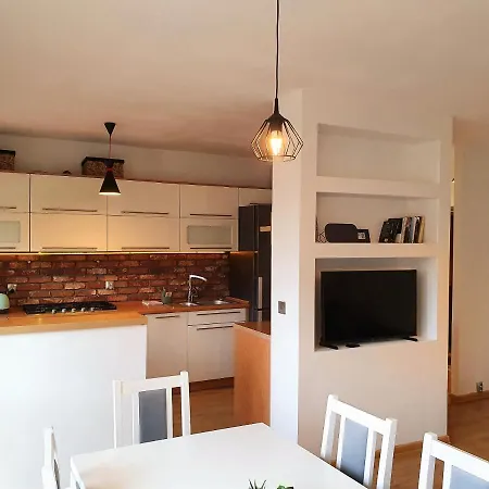 Happy Apartment