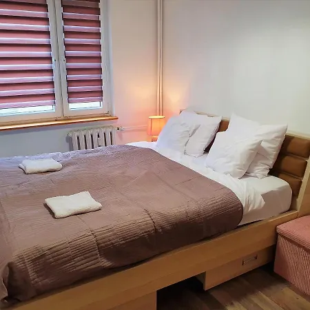 Happy Apartment